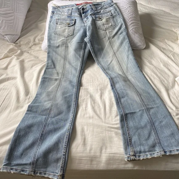 Jeans - Picture 2 of 5